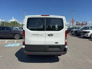 Ford Transit 2025 250 3 puertas SWB Furgoneta de carga de techo bajo