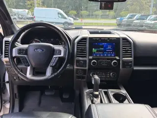 Ford F-150 2019 4x4 Platinum 4 puertas SuperCrew caja corta de 5.5 pies
