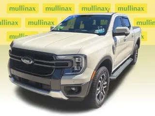 Ford Ranger 2025 4x2 Lariat 4 puertas SuperCrew 5.0 pies SB
