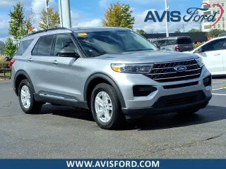 Ford Explorer 2023 AWD XLT SUV de 4 puertas
