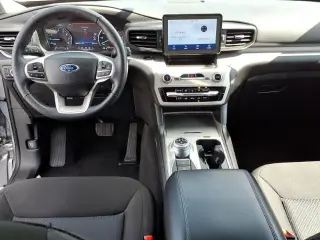 Ford Explorer 2023 AWD XLT SUV de 4 puertas