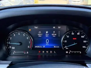Ford Explorer 2023 AWD XLT SUV de 4 puertas