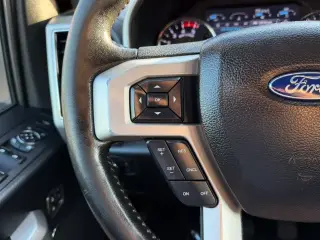 Ford F-250 Super Duty 2019 4x4 Lariat Cabina Doble 4 pnas. Cama Corta de 6.8 pies Pickup