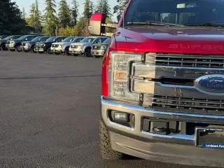 Ford F-250 Super Duty 2019 4x4 Lariat Cabina Doble 4 pnas. Cama Corta de 6.8 pies Pickup