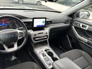 Ford Explorer 2023 AWD XLT 4dr SUV