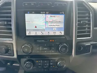 Ford F-250 Super Duty 2017 4x4 King Ranch 4 puertas Cabina Doble caja corta de 6.8 pies Pickup
