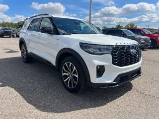 Ford Explorer 2025 AWD ST-Line SUV de 4 puertas