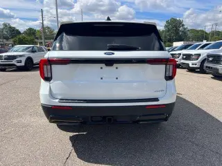Ford Explorer 2025 AWD ST-Line SUV de 4 puertas