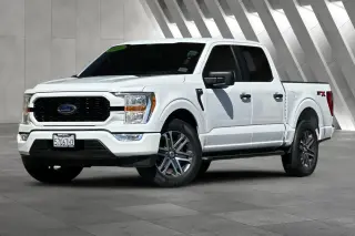 Ford F-150 2021 4x2 XL 4 puertas SuperCrew 6.5 pies Caja corta