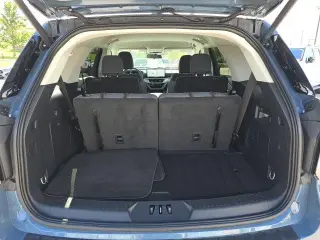 Ford Explorer 2025 AWD Active SUV de 4 puertas