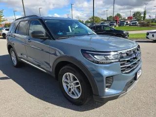Ford Explorer 2025 AWD Active SUV de 4 puertas