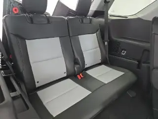 Ford Explorer 2023 XLT SUV de 4 puertas