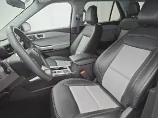 Ford Explorer 2023 XLT SUV de 4 puertas