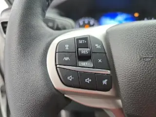 Ford Explorer 2023 XLT SUV de 4 puertas