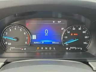 Ford Explorer 2023 XLT SUV de 4 puertas