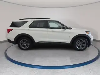 Ford Explorer 2023 XLT SUV de 4 puertas