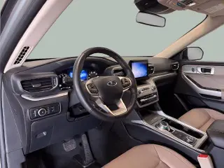 Ford Explorer 2024 AWD XLT SUV de 4 puertas