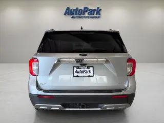 Ford Explorer 2024 AWD XLT SUV de 4 puertas