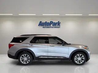 Ford Explorer 2024 AWD XLT SUV de 4 puertas