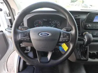 Ford Transit 2025 250 3 puertas distancia entre ejes corta techo bajo furgoneta de carga