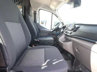 Ford Transit 2025 250 3 puertas distancia entre ejes corta techo bajo furgoneta de carga