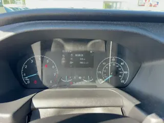 Ford Transit 2025 250 3 puertas LWB Furgón de techo bajo