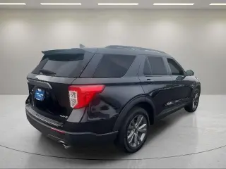 Ford Explorer 2024 AWD XLT 4dr SUV