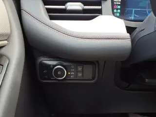 Ford Explorer 2025 AWD Active 4dr SUV