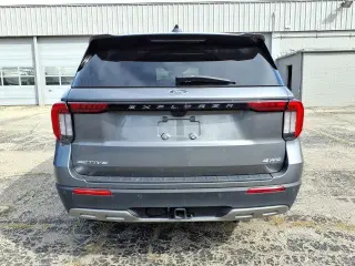 Ford Explorer 2025 AWD Active 4dr SUV