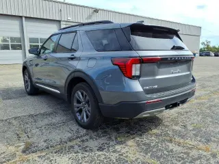 Ford Explorer 2025 AWD Active 4dr SUV