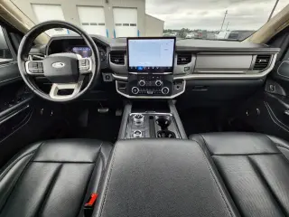 Ford Expedition MAX 2024 4x4 XLT SUV de 4 puertas