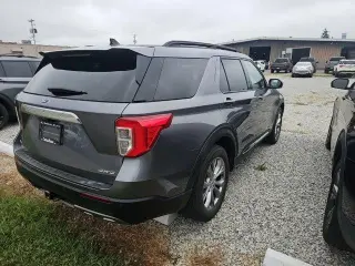 Ford Explorer 2022 AWD XLT SUV de 4 puertas