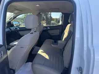 Ford Ranger 2022 4x4 XLT 4 puertas SuperCrew caja corta de 5.1 pies
