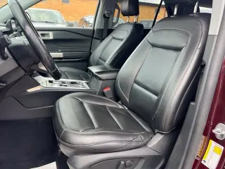 Ford Explorer 2023 AWD XLT SUV de 4 puertas