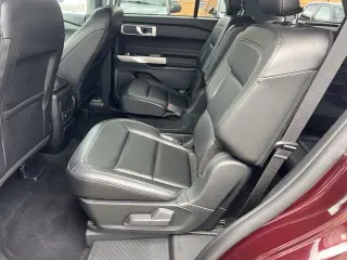 Ford Explorer 2023 AWD XLT SUV de 4 puertas