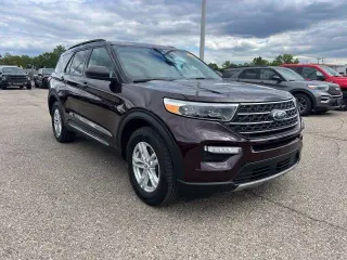 Ford Explorer 2023 AWD XLT SUV de 4 puertas