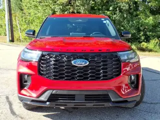 Ford Explorer 2025 AWD ST-Line SUV de 4 puertas