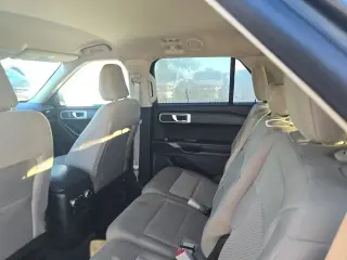 Ford Explorer 2022 Base SUV de 4 puertas