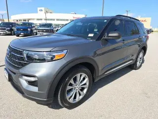 Ford Explorer 2023 AWD XLT SUV de 4 puertas