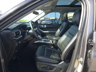 Ford Explorer 2023 AWD XLT SUV de 4 puertas