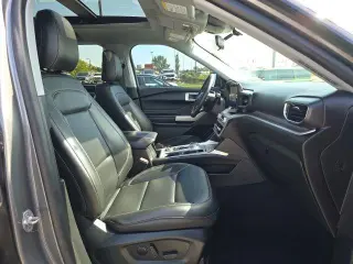 Ford Explorer 2023 AWD XLT SUV de 4 puertas