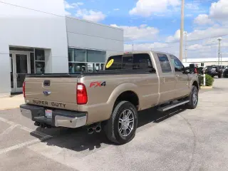 Ford F-250 Super Duty 2014 4x4 Lariat 4 puertas Cabina Crew Cab Pickup caja corta de 6.8 pies