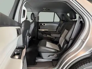 Ford Explorer 2024 AWD XLT 4 puertas SUV