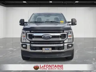 Ford F-250 Super Duty 2022 4x4 XLT 4puertas SuperCab con cama de 6.8 ft.