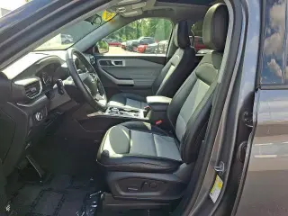 Ford Explorer 2022 AWD XLT 4dr SUV