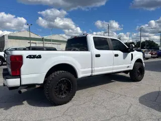 Ford F-250 Super Duty 2022 4x4 XL 4 puertas Cabina Doble Caja Larga de 8 pies Pickup