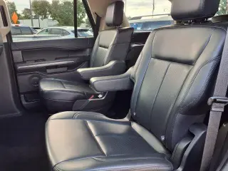 Ford Expedition 2022 4x4 XLT 4dr SUV