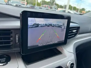 Ford Explorer 2024 AWD XLT SUV de 4 puertas