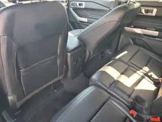 Ford Explorer 2023 XLT SUV de 4 puertas