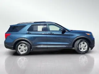 Ford Explorer 2023 XLT SUV de 4 puertas